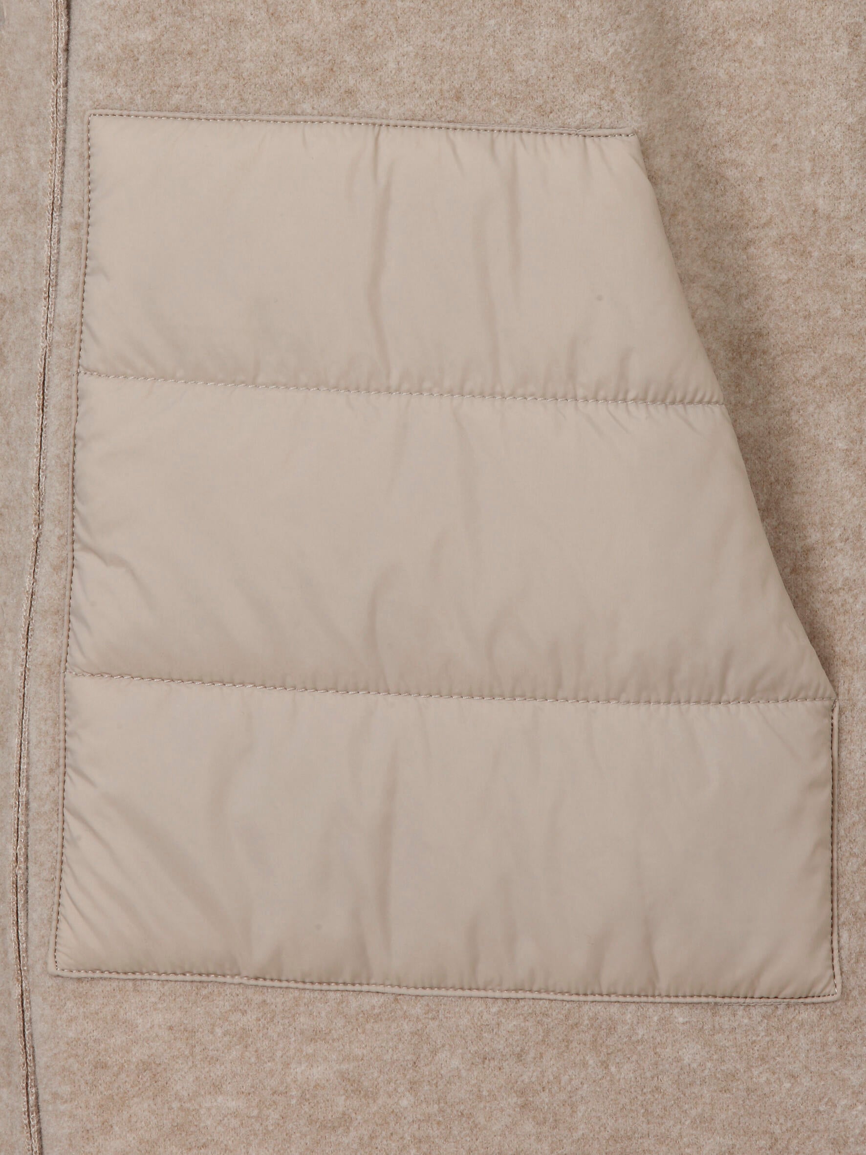 Leichte Jacke mit Steppkragen - 761 - Beige