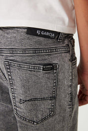 Jeans Tapered Leg - 9523 - Grau